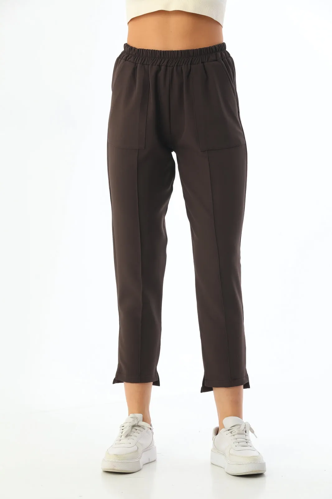 Invee Pants Brown