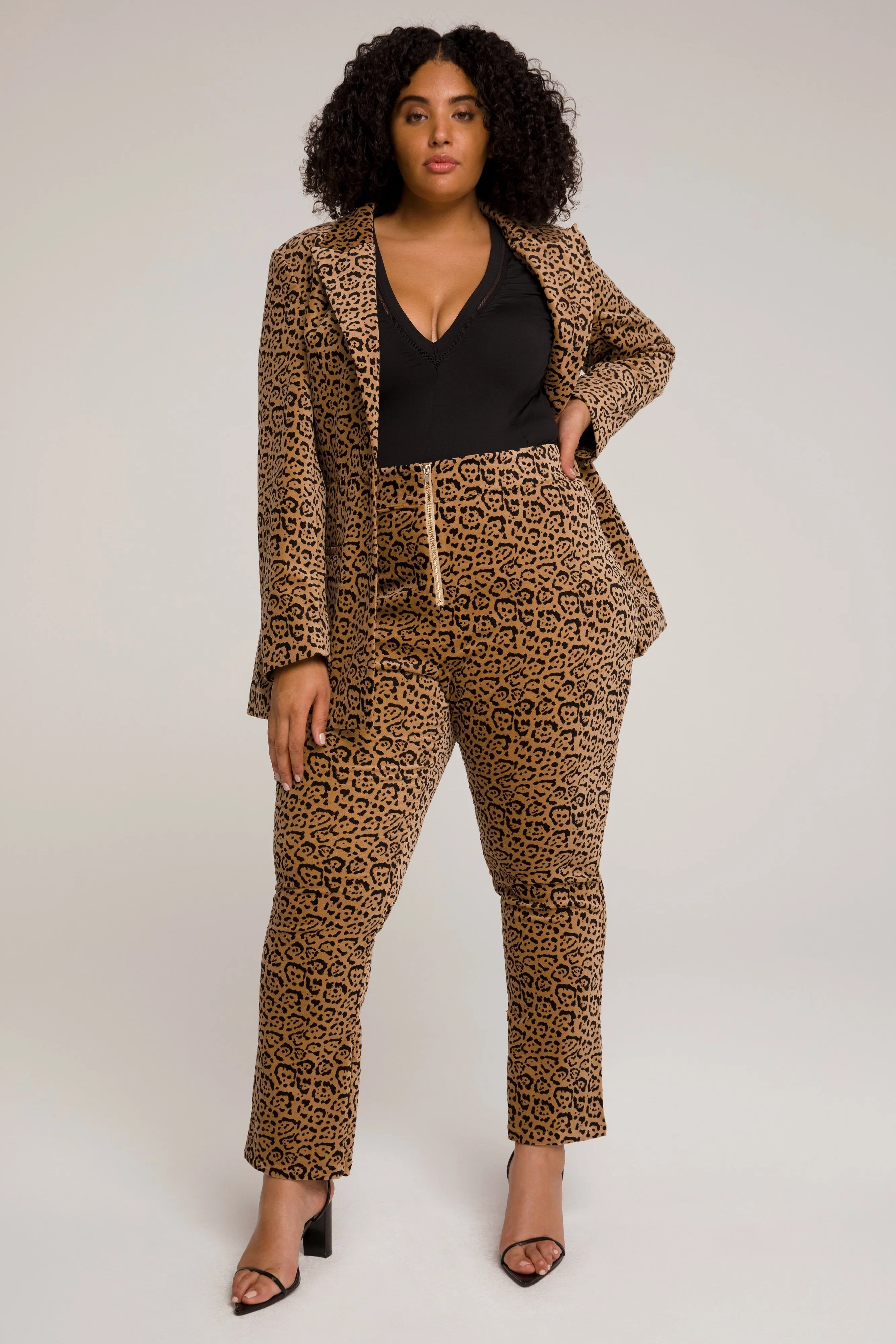 LEOPARD SUIT PANT | CARAMEL LEOPARD001